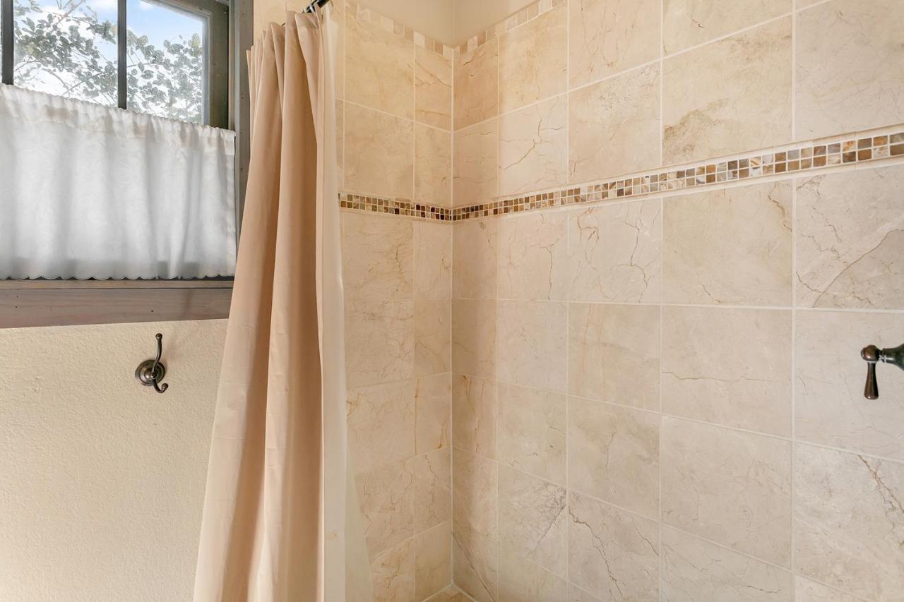 Adams Travis - 1B1Ba, Pet Friendly With Fee, Walk To Main Fredericksburg Exterior foto