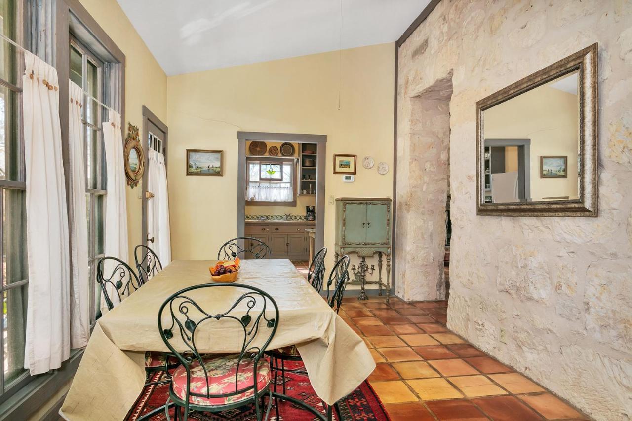Adams Travis - 1B1Ba, Pet Friendly With Fee, Walk To Main Fredericksburg Exterior foto